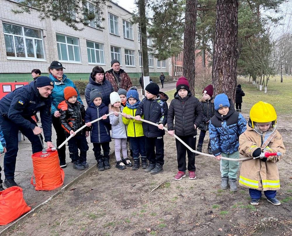 Мобільний клас безпеки завітав до Будильської та Пристайлівської шкіл