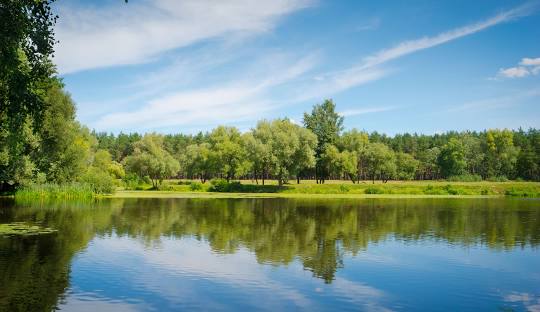 Температура води у річці Псел становить +17°С