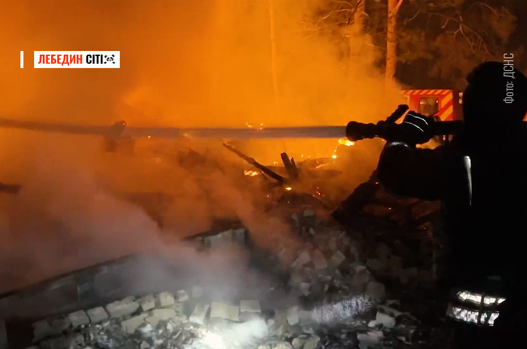 Понад 16 годин тривоги та удари по 10 громадах: безпекова ситуація на Сумщині 5 січня