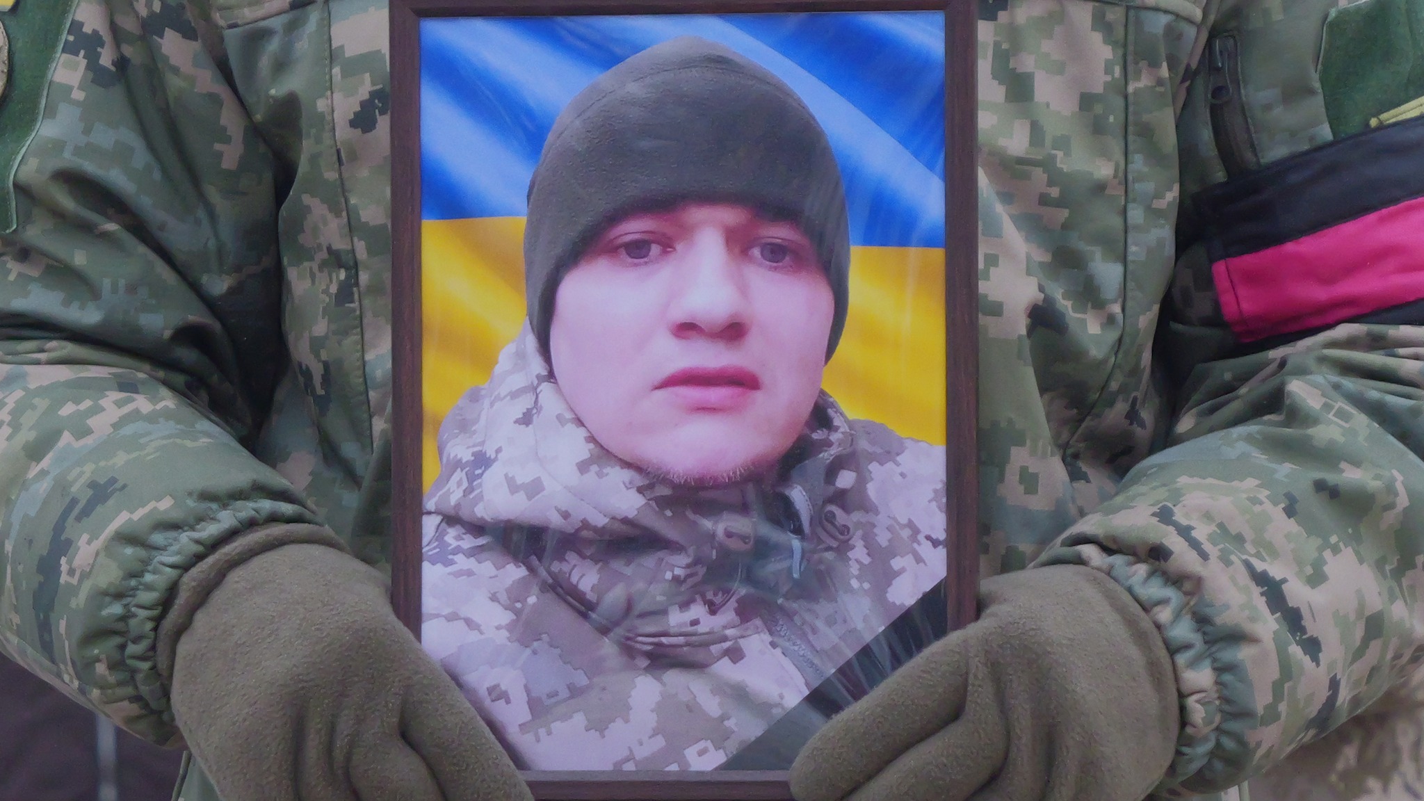 У Лебедині попрощалися із захисником Сергієм Силаковим