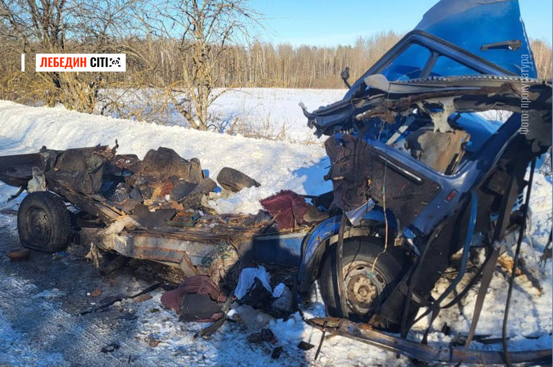 На Сумщині окупанти атакували цивільну автівку, є загиблі та поранені