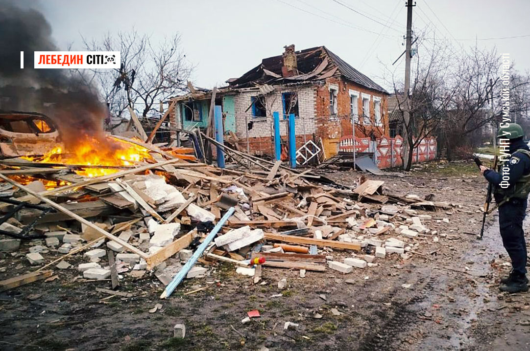 Понад 50 обстрілів за добу: на Сумщині є поранені, серед них — підліток