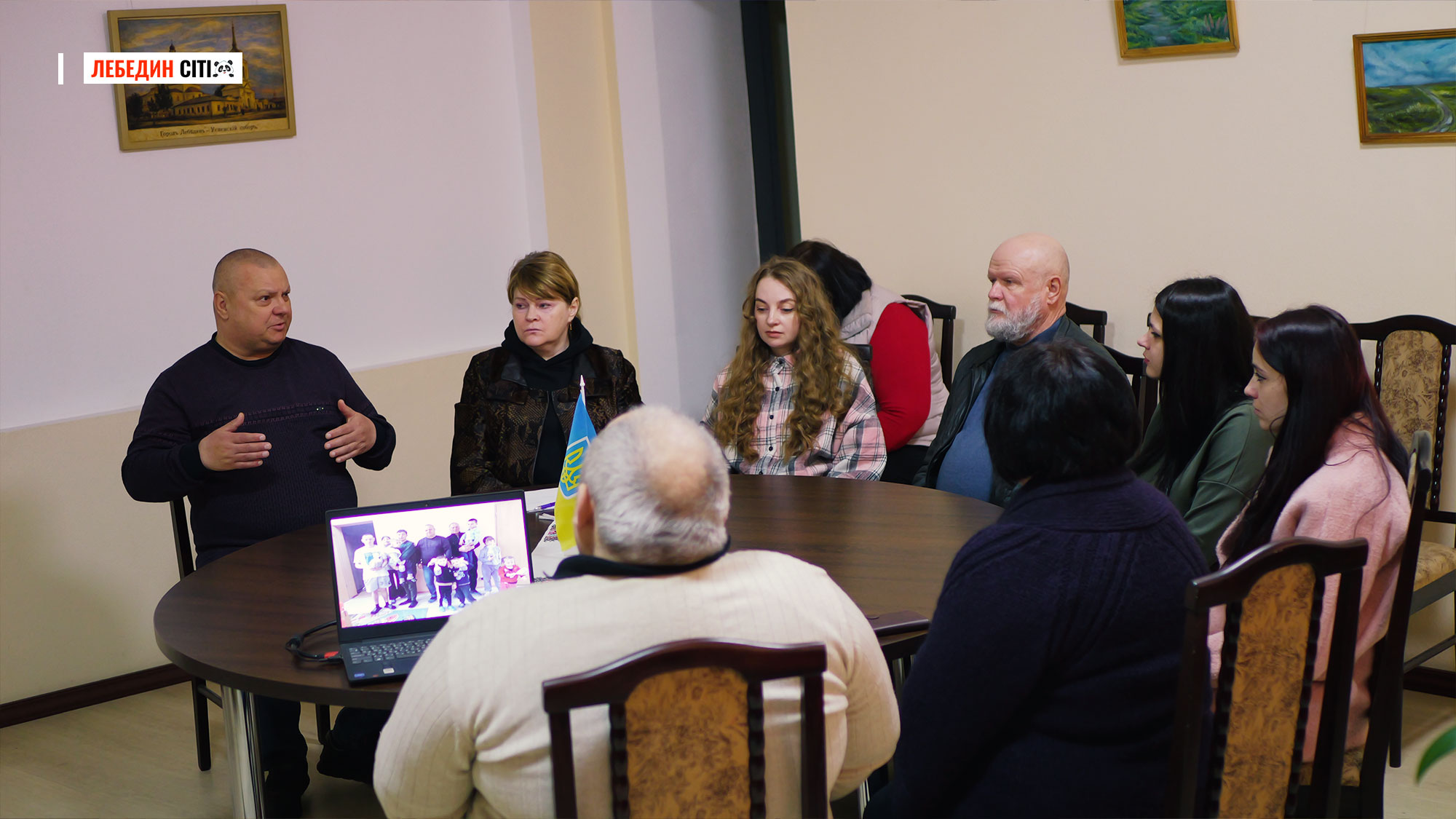 «Волонтери — сила небайдужих»: у Лебедині пройшов захід до Дня подяки волонтерам