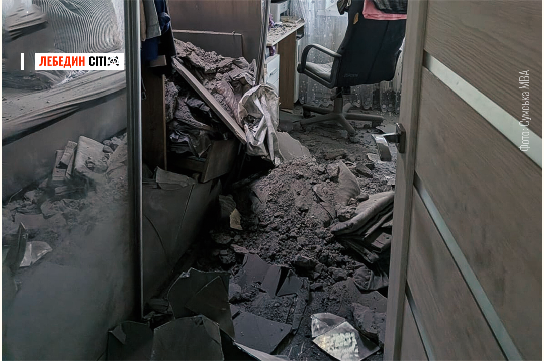 Вечірня атака безпілотників на Суми: є влучання у житловий будинок