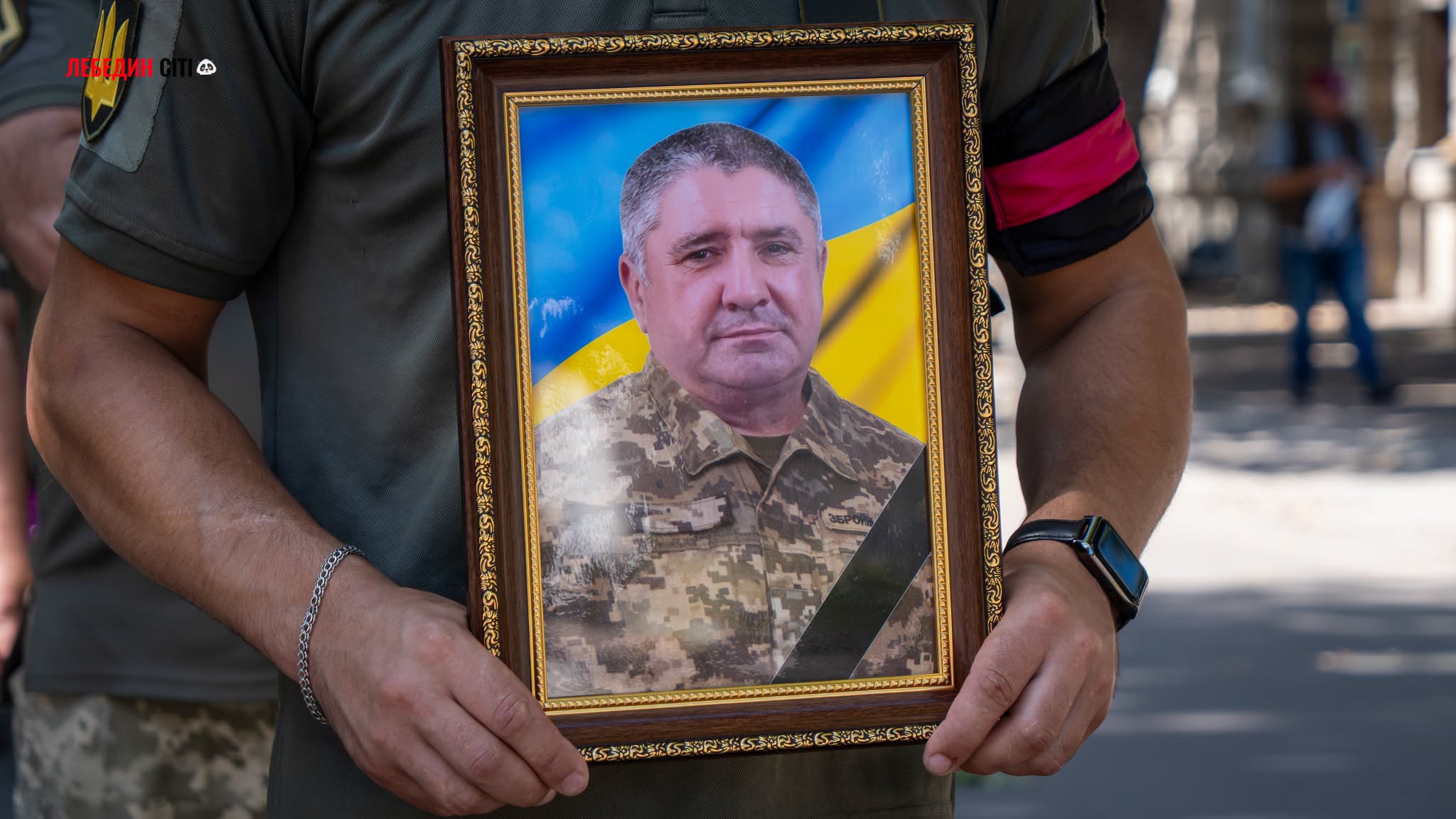 У Лебедині попрощалися із захисником Сергієм Давидюком
